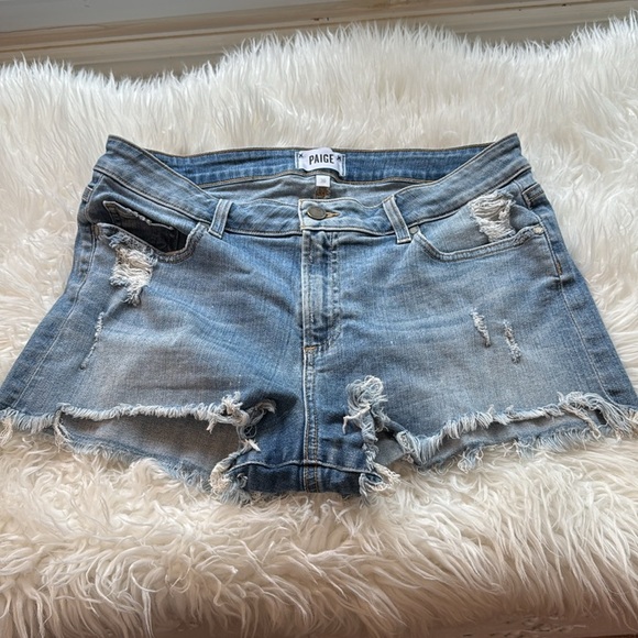 Paige Daryn Cutoff Shorts - Picture 4 of 10